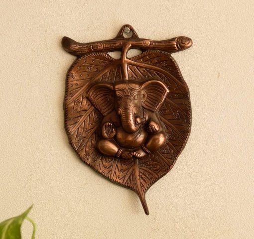 Metal Wall Hanging Of Lord Ganesha On Leaf