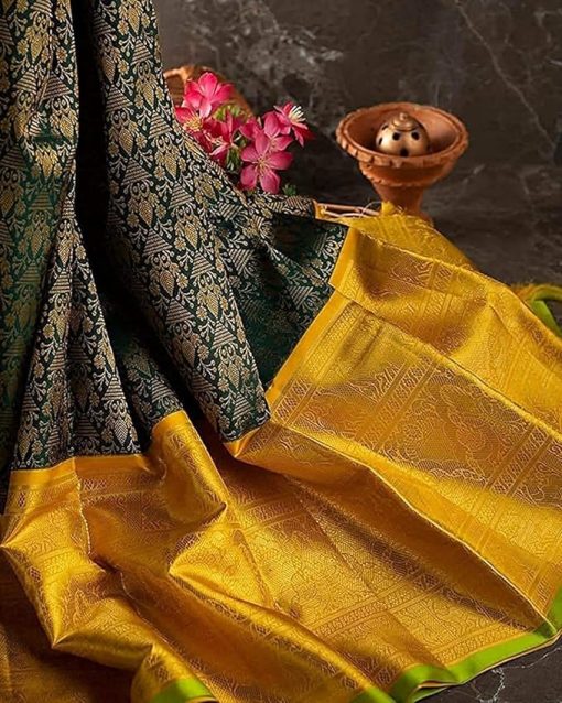 Green and Yellow Kanjivaram Soft Silk Saree With Blouse Piece Green and Yellow Kanjivaram Soft Silk Saree With Blouse Piece